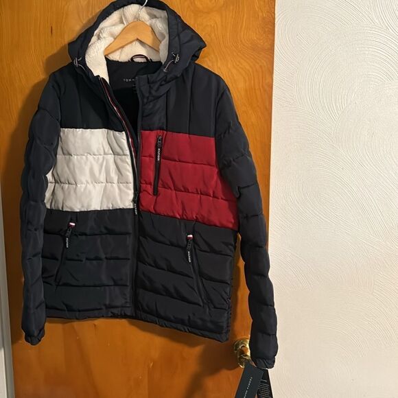 Tommy Hilfiger Puffer Jacket Mens Medium Zip Pockets - Picture 1 of 5